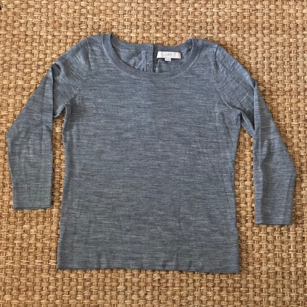 Loft Grey 3/4 sleeve Sweater